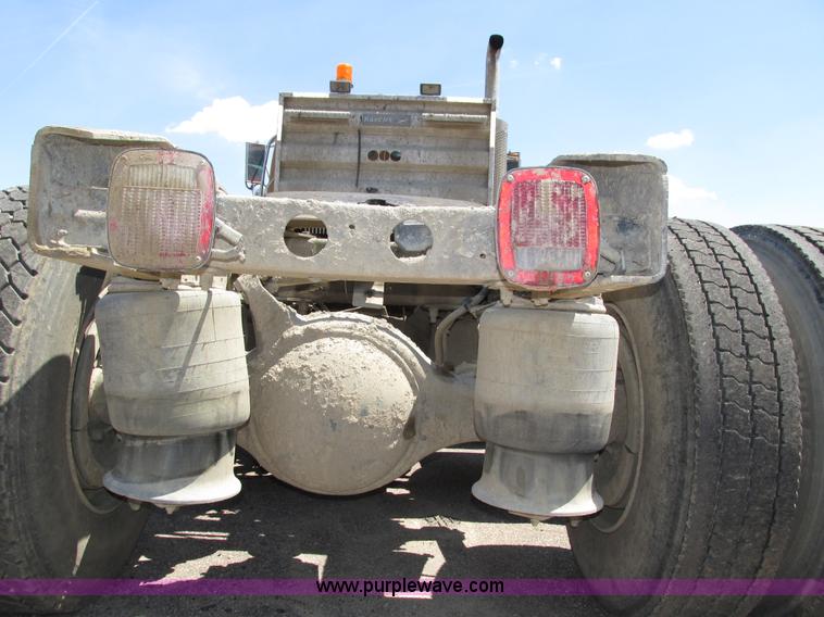 image for item H4621 2001 Sterling AT9500 semi truck