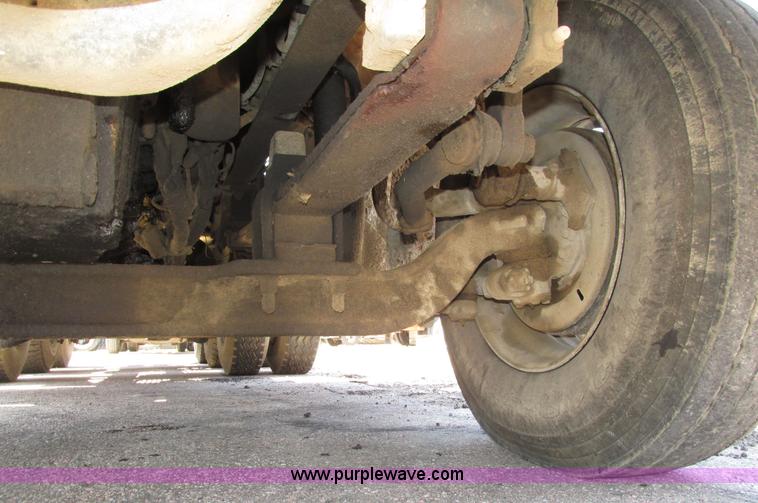 image for item H4621 2001 Sterling AT9500 semi truck