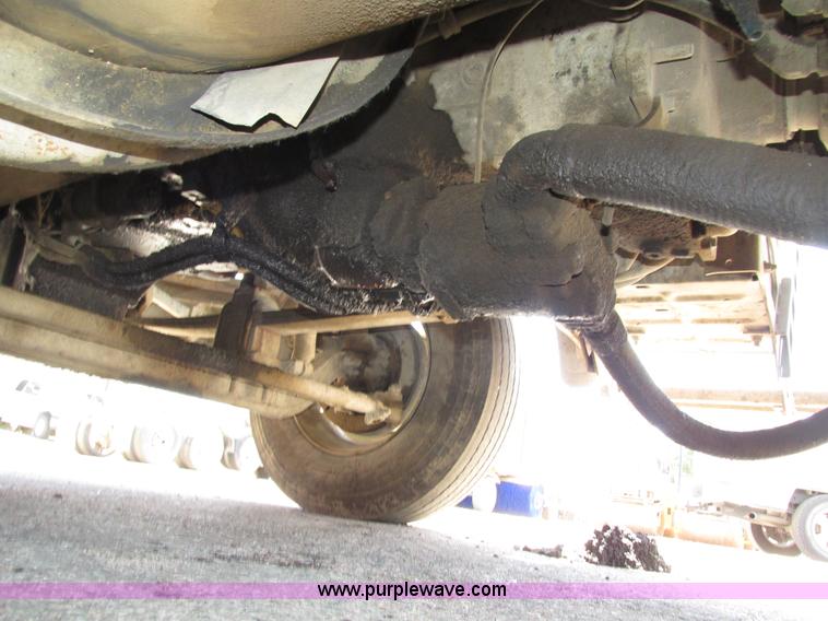 image for item H4621 2001 Sterling AT9500 semi truck