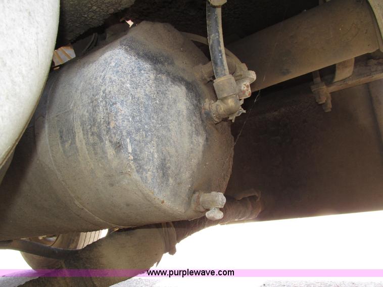 image for item H4621 2001 Sterling AT9500 semi truck