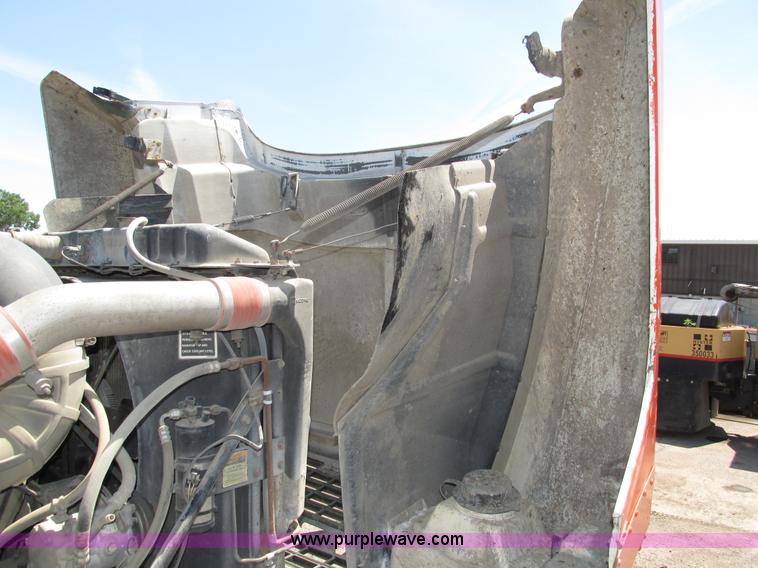 image for item H4625 1994 Mack CH613 semi truck