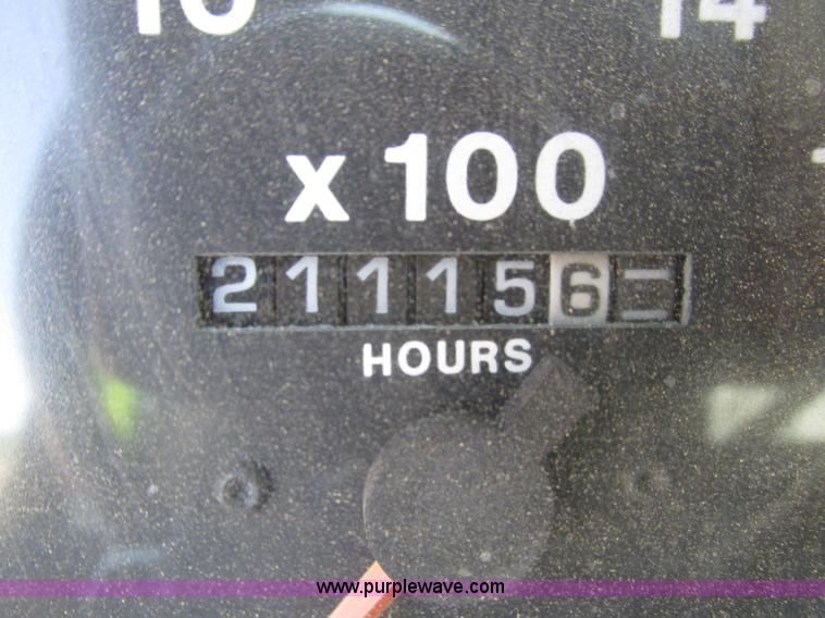 image for item H4625 1994 Mack CH613 semi truck