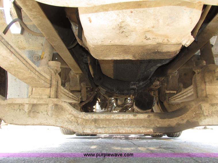 image for item H4625 1994 Mack CH613 semi truck