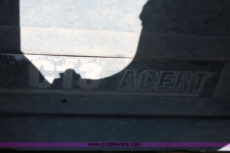 image for item H8203 2006 Kenworth T800 vacuum semi truck