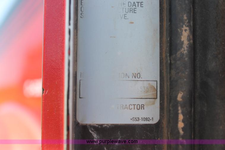 image for item H8204 2004 Kenworth T800 vacuum winch semi truck