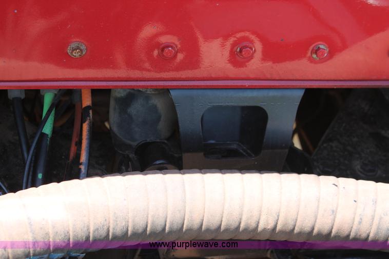 image for item H8205 2006 Kenworth T800 vacuum semi truck