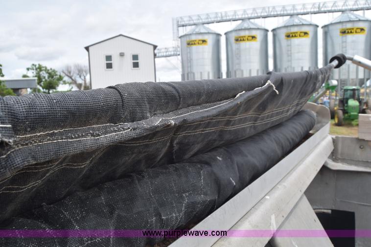 image for item J6578 1979 Freuhauf end dump trailer