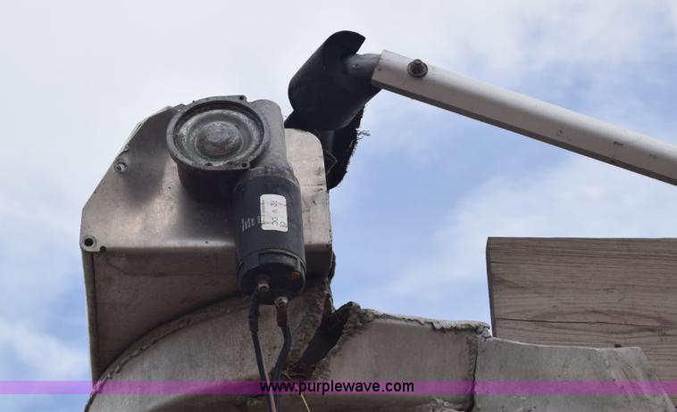 image for item J6578 1979 Freuhauf end dump trailer