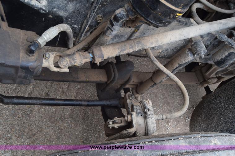 image for item J6579 1993 Kenworth T800 semi truck