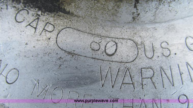 image for item J8550 2003 Freightliner Century ST120 semi truck