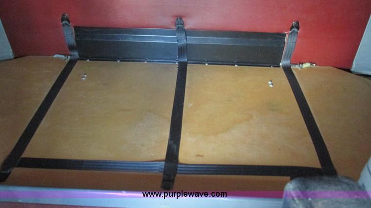 image for item J8550 2003 Freightliner Century ST120 semi truck