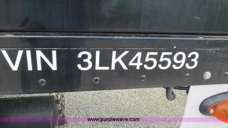 image for item J8550 2003 Freightliner Century ST120 semi truck