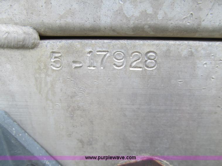 image for item K5724 1996 Wilson PSAL-303 double deck aluminum livestock trailer