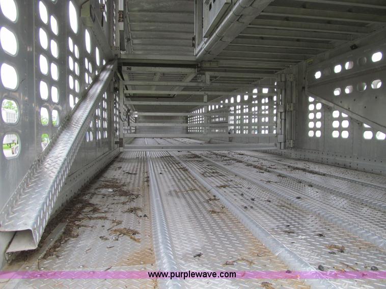 image for item K5724 1996 Wilson PSAL-303 double deck aluminum livestock trailer