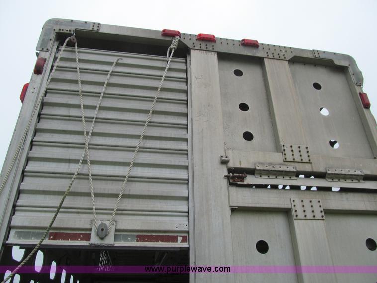 image for item K5724 1996 Wilson PSAL-303 double deck aluminum livestock trailer