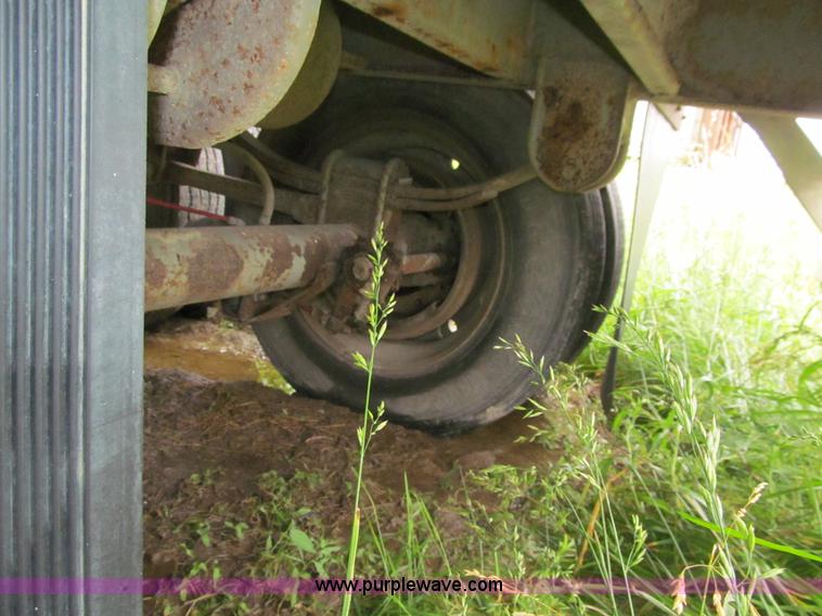 image for item K5724 1996 Wilson PSAL-303 double deck aluminum livestock trailer