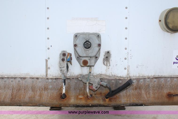 image for item K6836 1983 Dorsey dry van trailer