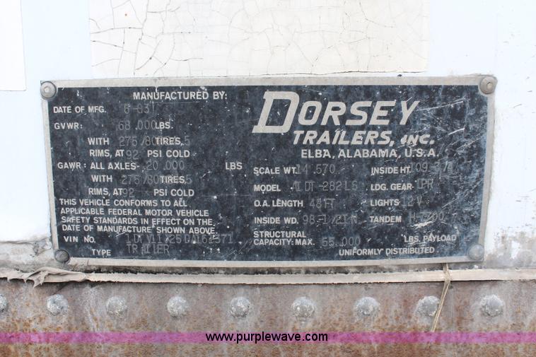 image for item K6836 1983 Dorsey dry van trailer