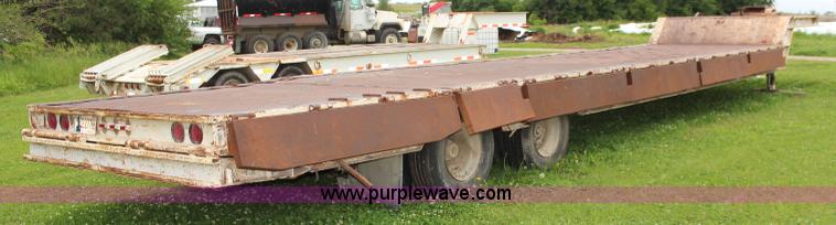 image for item K6910 1982 Trail King equipment trailer