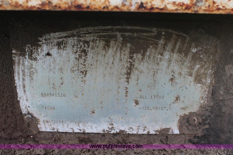 image for item K6910 1982 Trail King equipment trailer