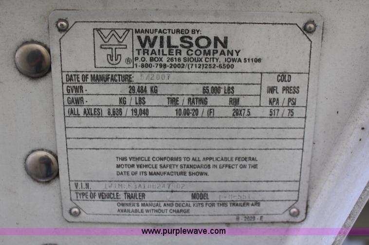 image for item K6925 2008 Wilson DWH551 Pace Setter double hopper grain trailer