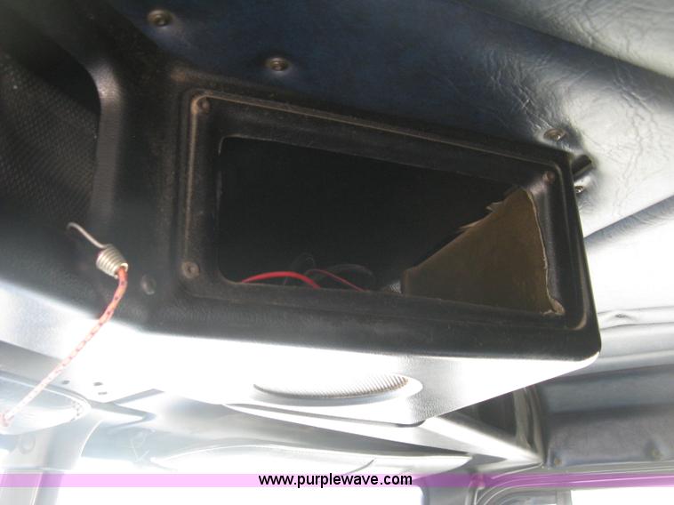 image for item K8655 1995 Freightliner FLD semi truck