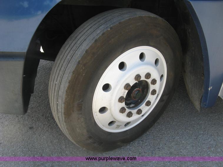 image for item K8655 1995 Freightliner FLD semi truck