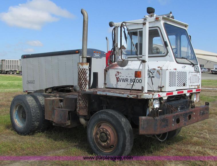 image for item L2502 1987 Ottowa 4T30 yard truck