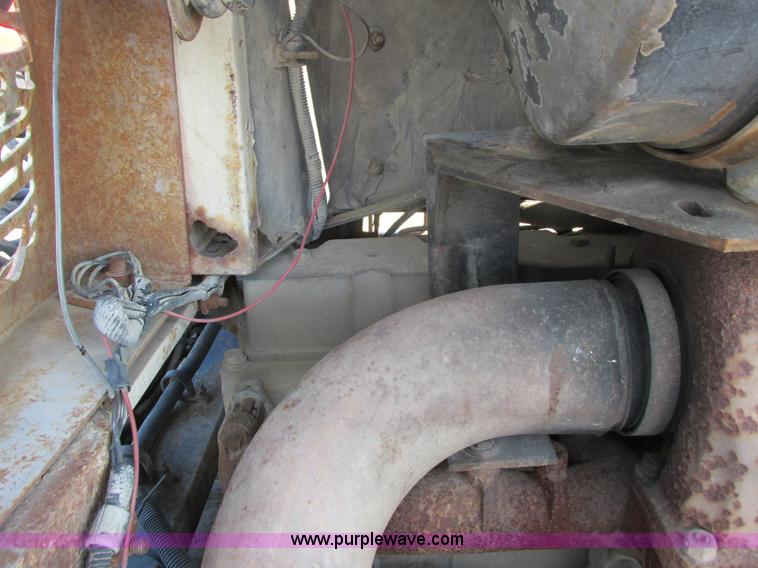 image for item L2502 1987 Ottowa 4T30 yard truck