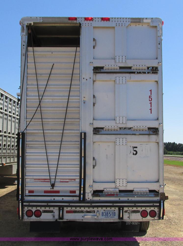 image for item L2509 1996 Wilson PSADL-303P livestock trailer