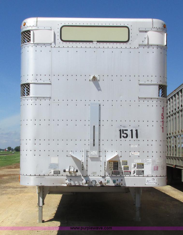 image for item L2509 1996 Wilson PSADL-303P livestock trailer