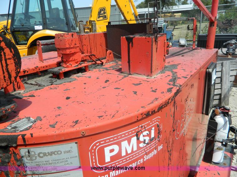 image for item AX9766 Crafco asphalt sealing machine