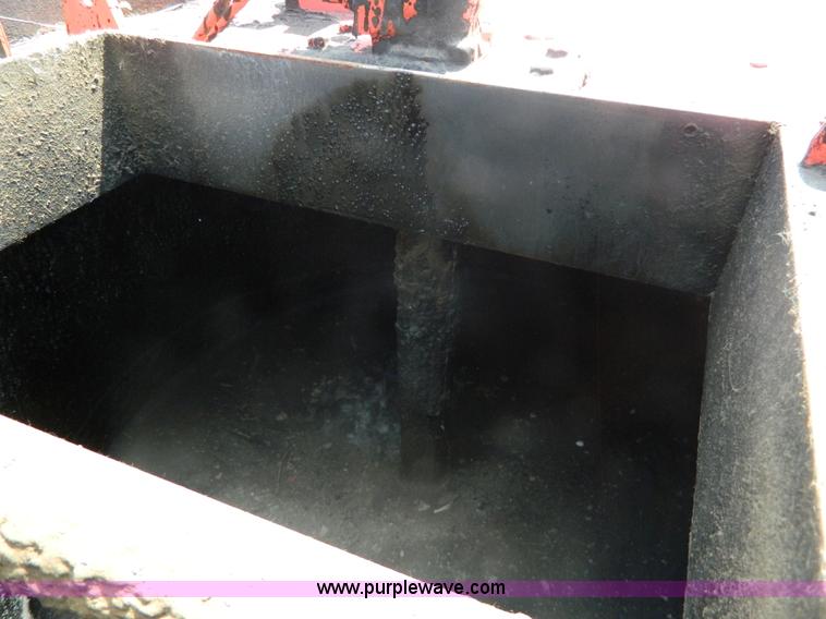 image for item AX9766 Crafco asphalt sealing machine