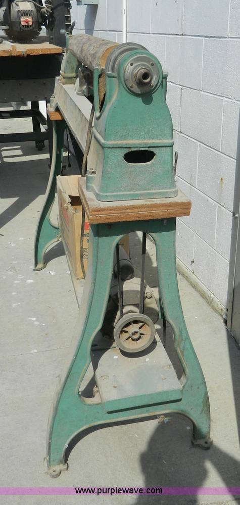 image for item AX9801 Delta wood lathe