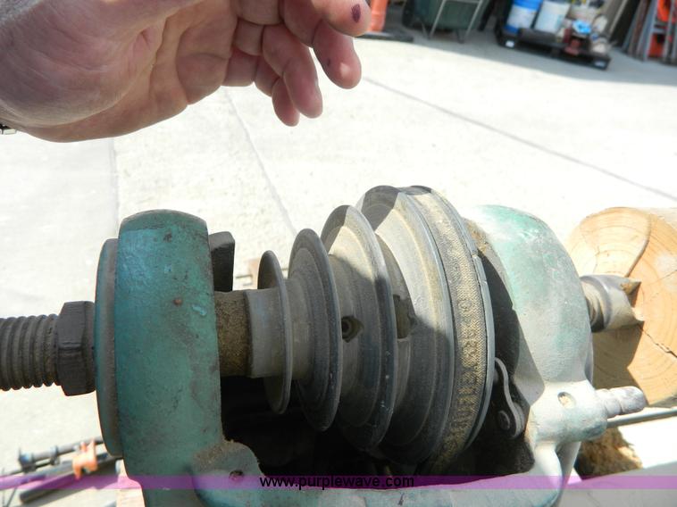 image for item AX9801 Delta wood lathe