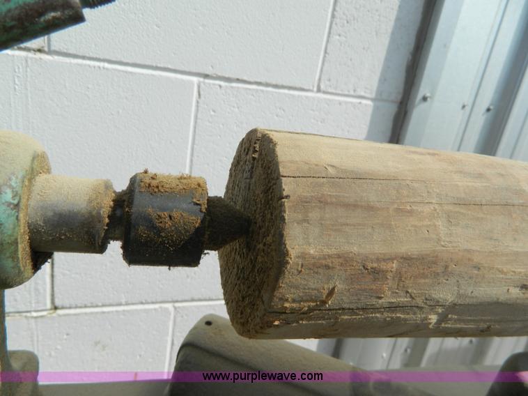 image for item AX9801 Delta wood lathe