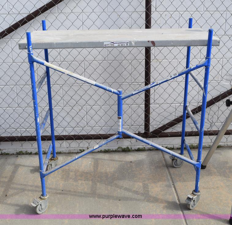 image for item AX9814 Werner PS-48 scaffolding