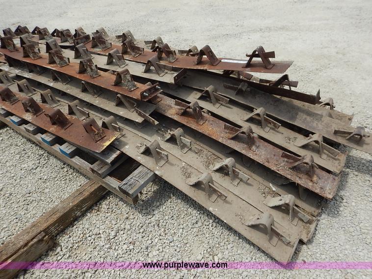 image for item BC9361 Approximately 18 flexible concrete forms