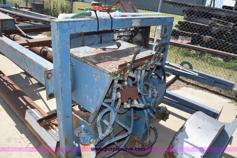 image for item BG9791 Compton triple roller concrete screed