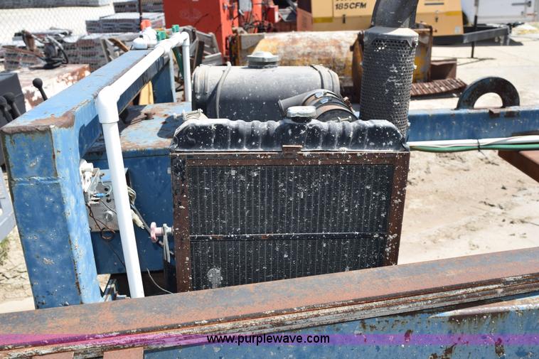 image for item BG9791 Compton triple roller concrete screed