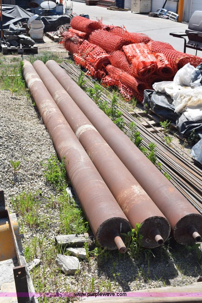 image for item BG9791 Compton triple roller concrete screed