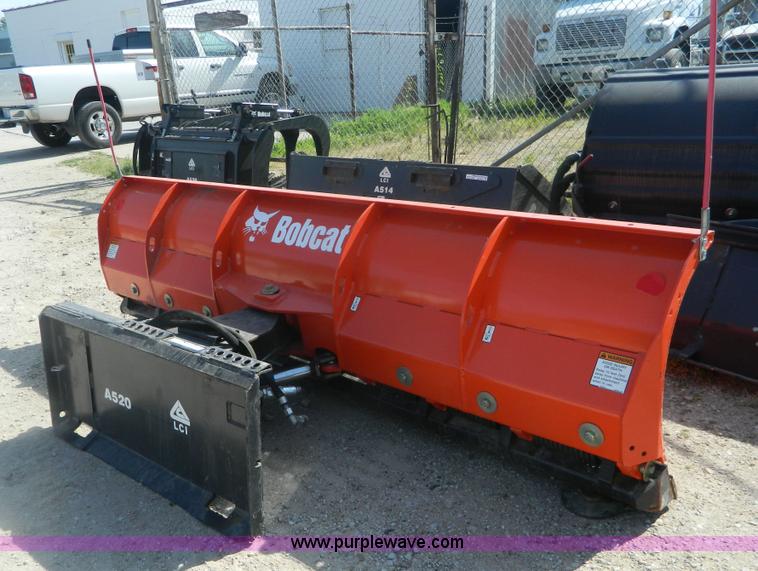 image for item BG9856 2008 Bobcat SB108HD snow blade