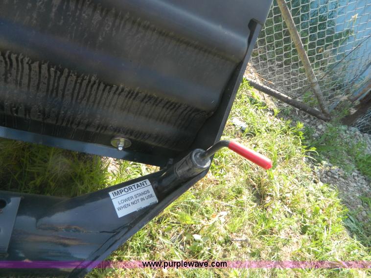 image for item BG9857 2010 Bobcat 84 angle broom