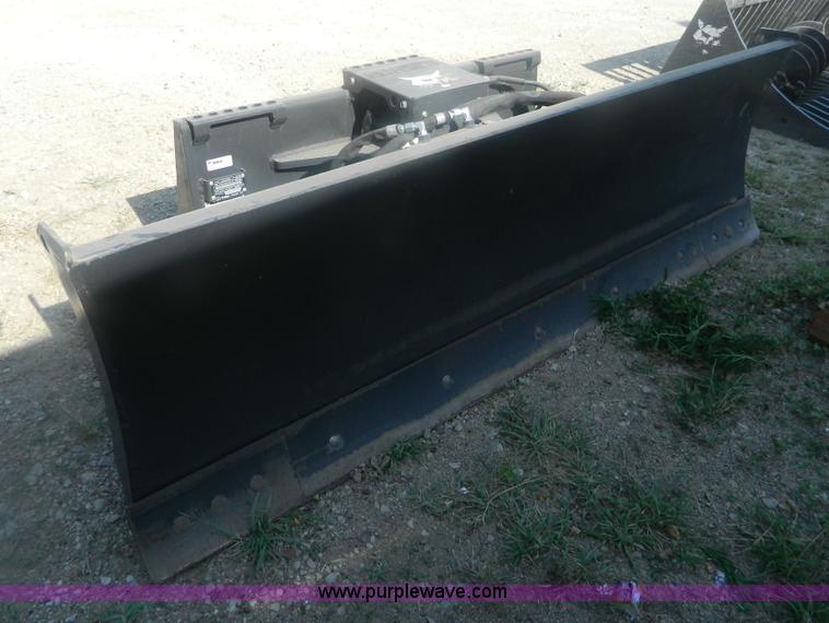 image for item BG9862 2010 Bobcat 80 dozer blade