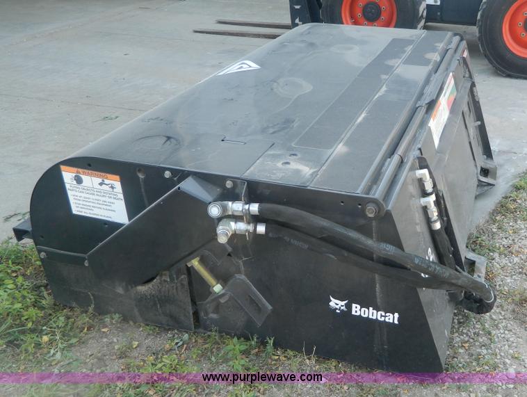 image for item BG9864 2009 Bobcat 72 sweeper