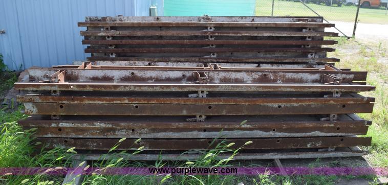 image for item BG9871 10'L x 12" steel concrete forms