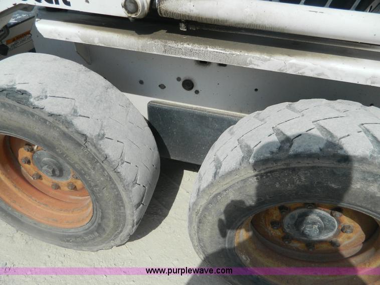 image for item BH9520 1995 Bobcat 743B skid steer