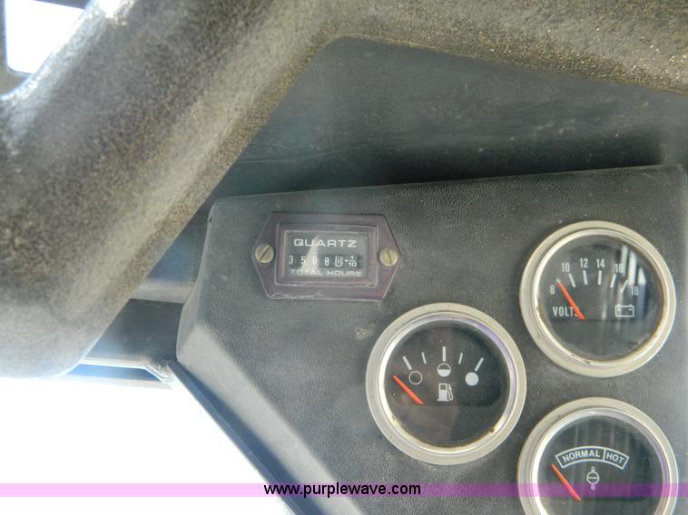 image for item BH9520 1995 Bobcat 743B skid steer