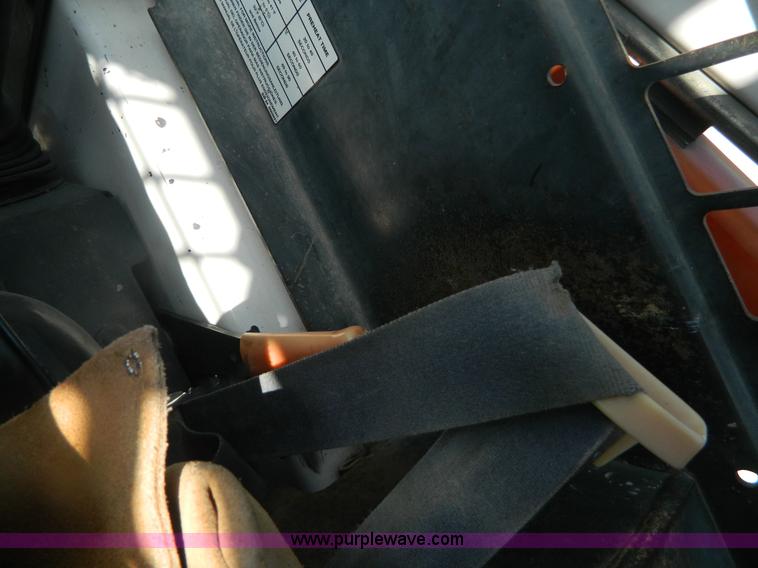 image for item BH9520 1995 Bobcat 743B skid steer