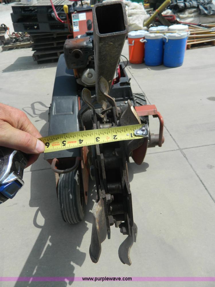 image for item BH9524 Ditch Witch 1230H trencher